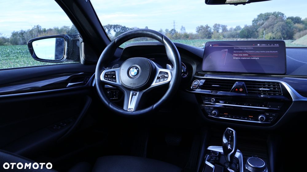 BMW Seria 5 - 25