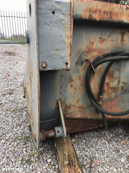 Łyżka krokodyl MECALAC-VOLVO - 4