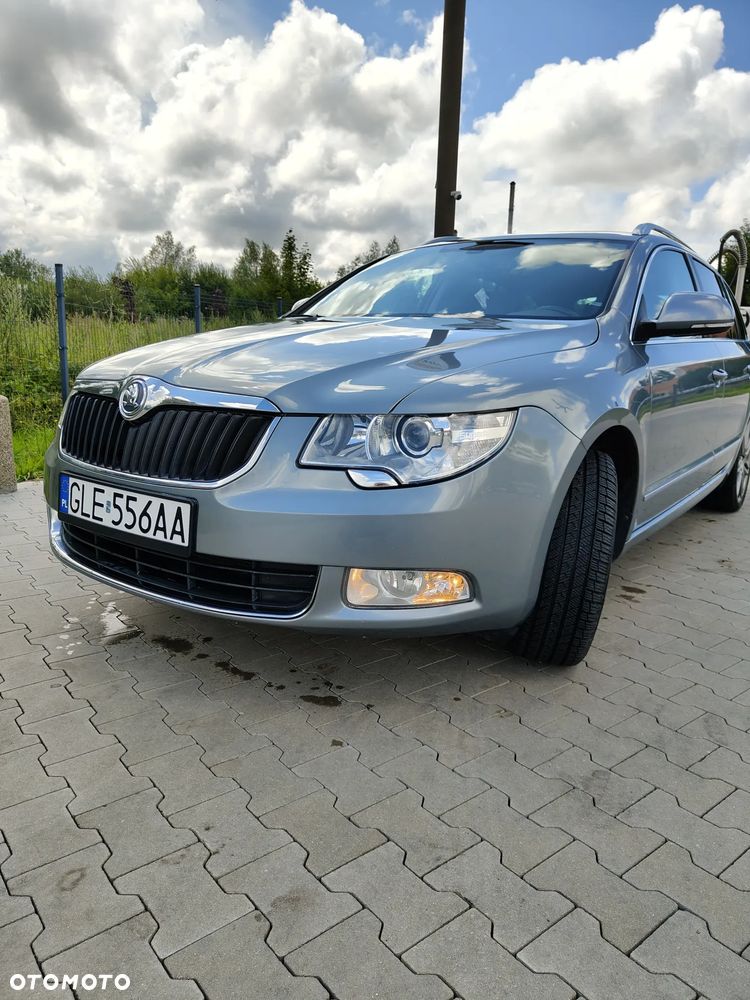 Skoda Superb 3.6 FSI 4x4 Elegance DSG - 8