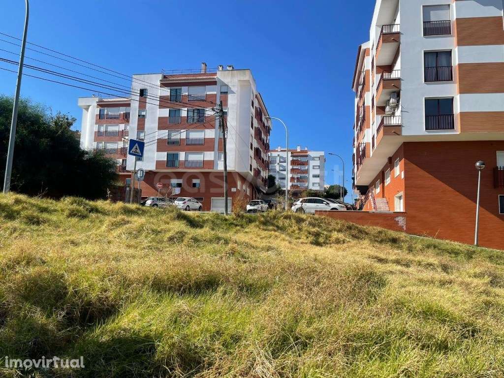 Terreno para construção - Investimento Amadora - Grande imagem: 3/7