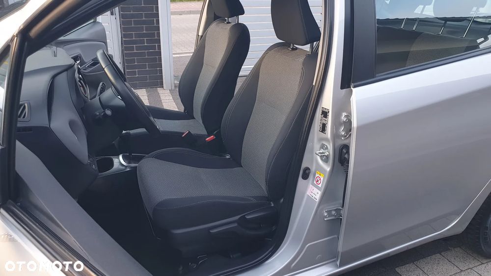 Toyota Yaris - 17