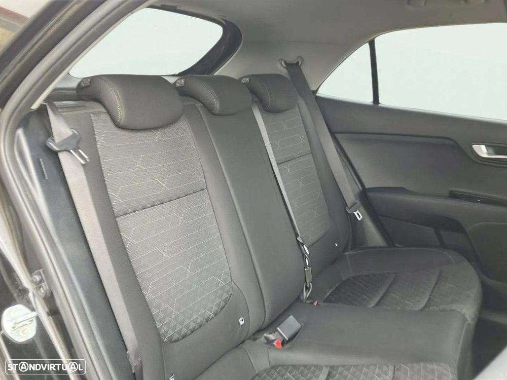 Kia Rio 1.0 T-GDi Wave - 15