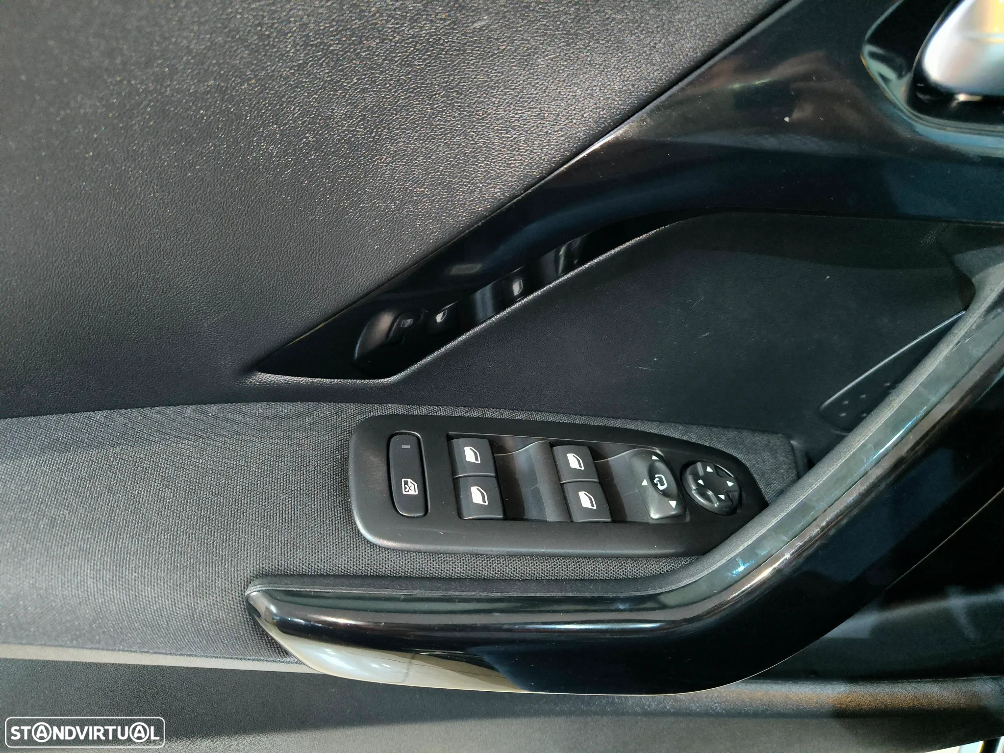 Peugeot 208 PureTech 82 Start & Stop Style - 20