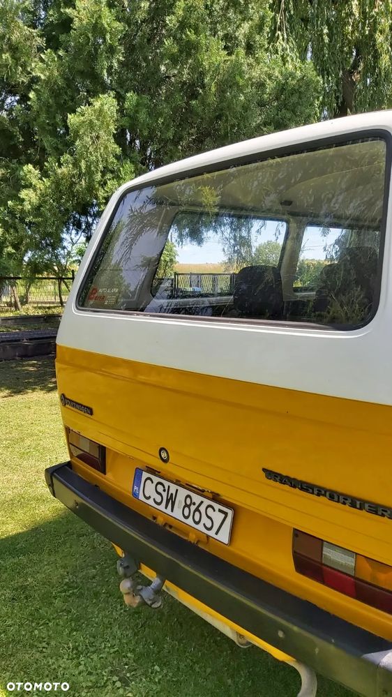 Volkswagen Transporter - 11