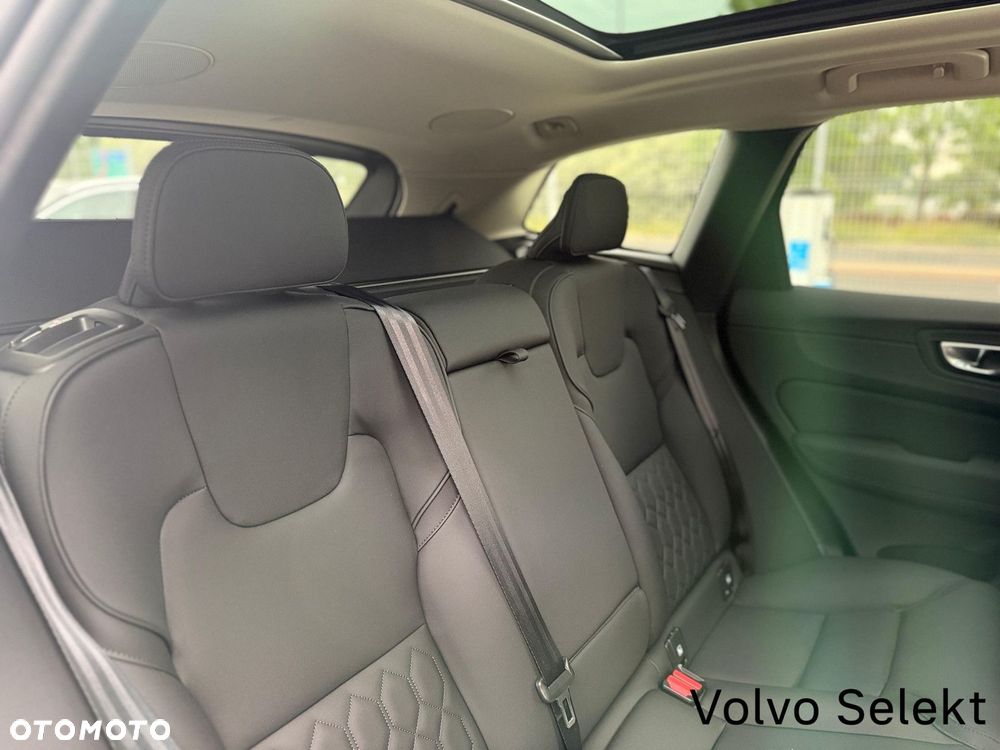 Volvo XC 60 - 35