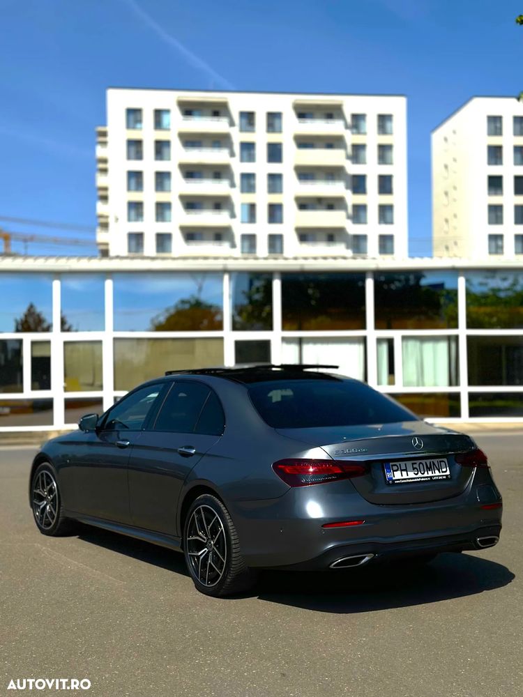 Mercedes-Benz E - 4