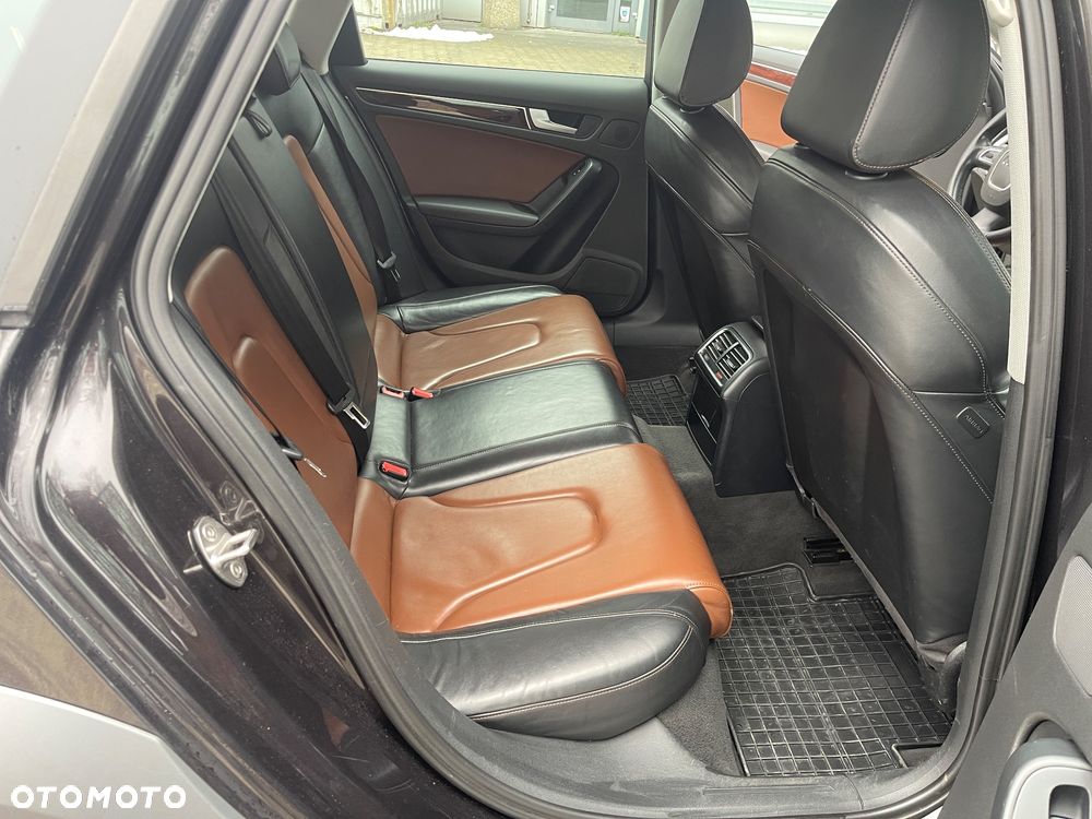 Audi A4 Allroad - 27