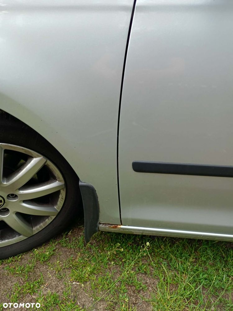 Volkswagen Jetta 1.9 TDI Comfortline - 12