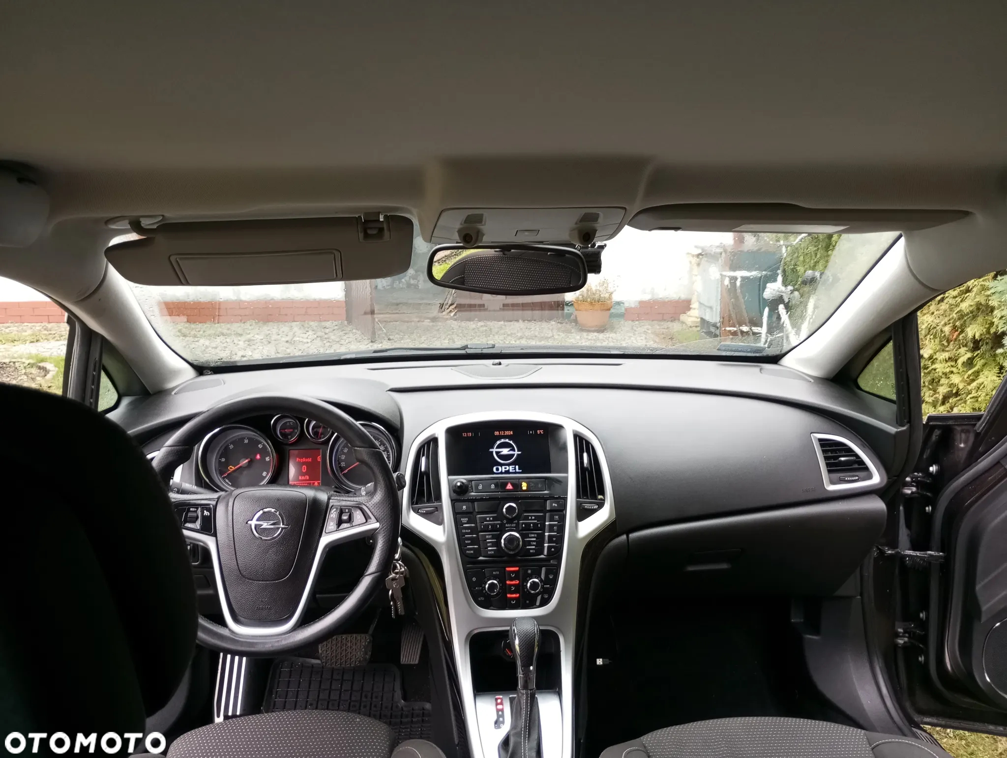 Opel Astra IV 2.0 CDTI Cosmo - 10