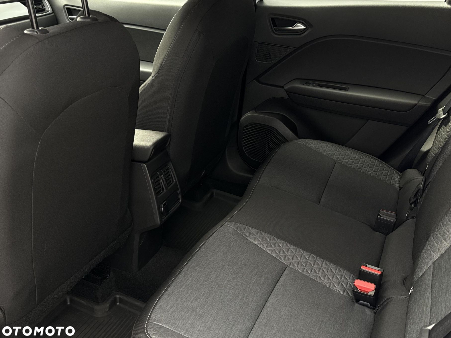 Renault Captur - 12