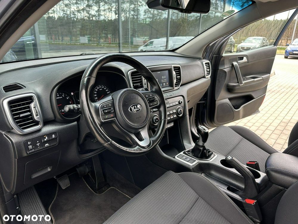 Kia Sportage 1.6 GDI 2WD DREAM-TEAM EDITION - 10