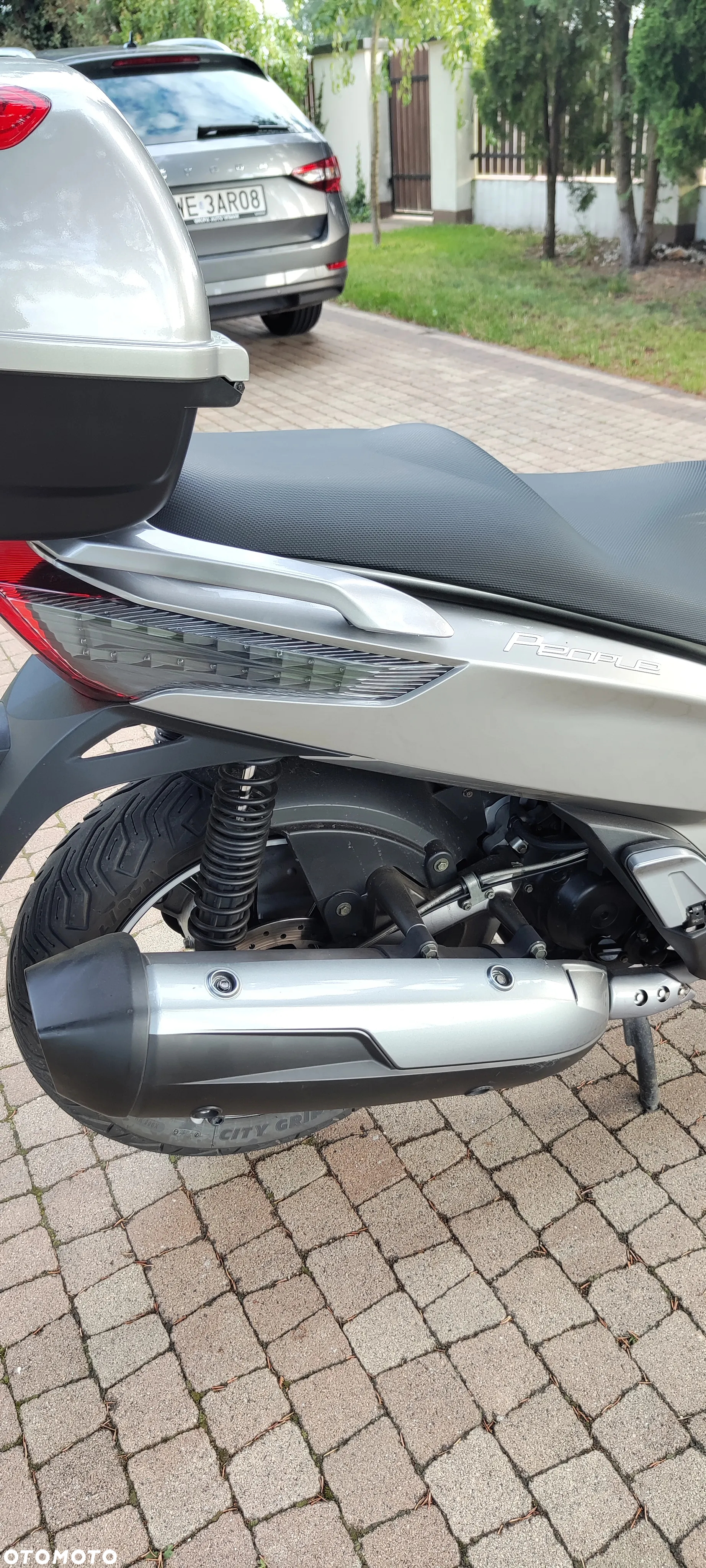 Kymco People - 10