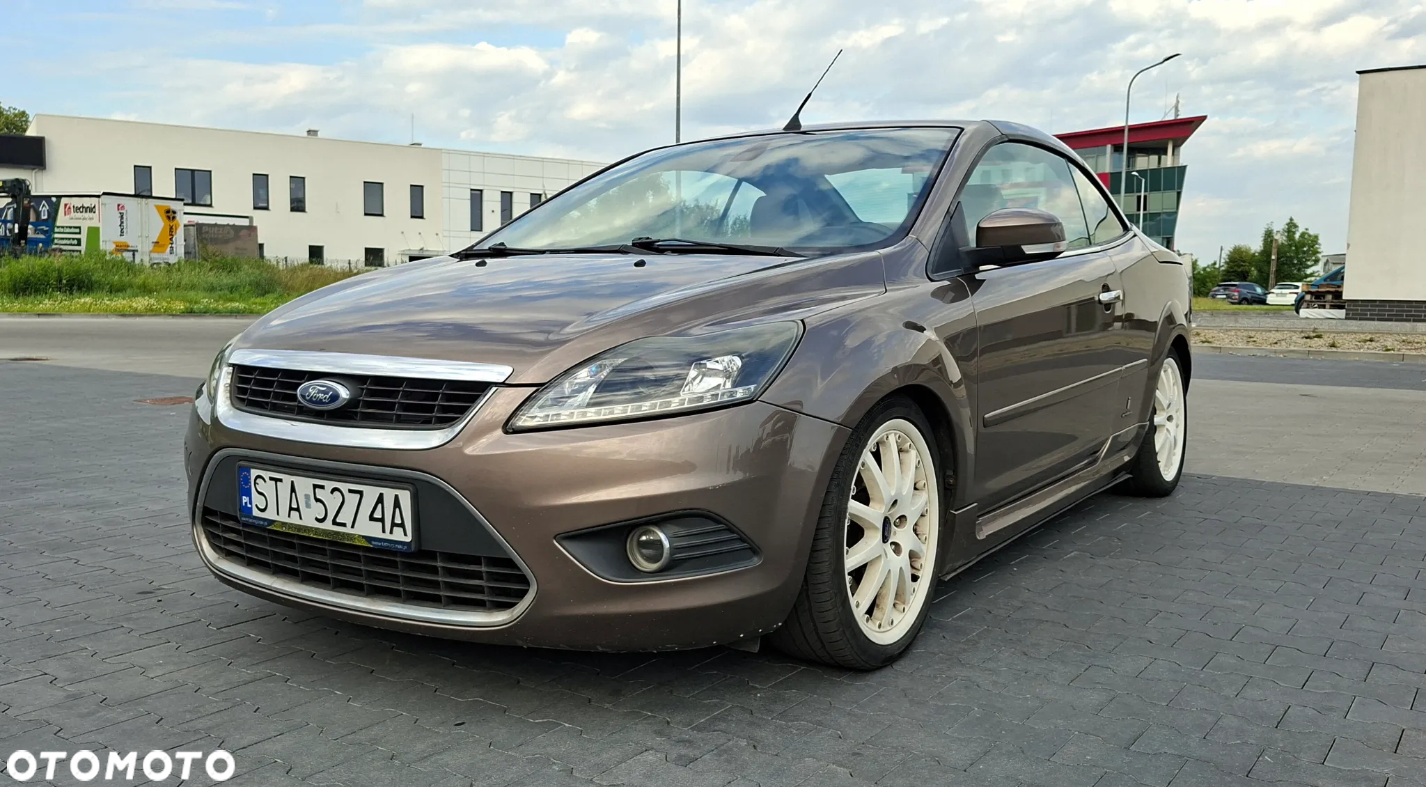 Ford Focus Coupe-Cabriolet 2.0 TDCi DPF Titanium - 11