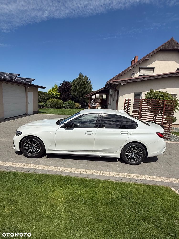 BMW Seria 3 320d M Sport Shadow - 9