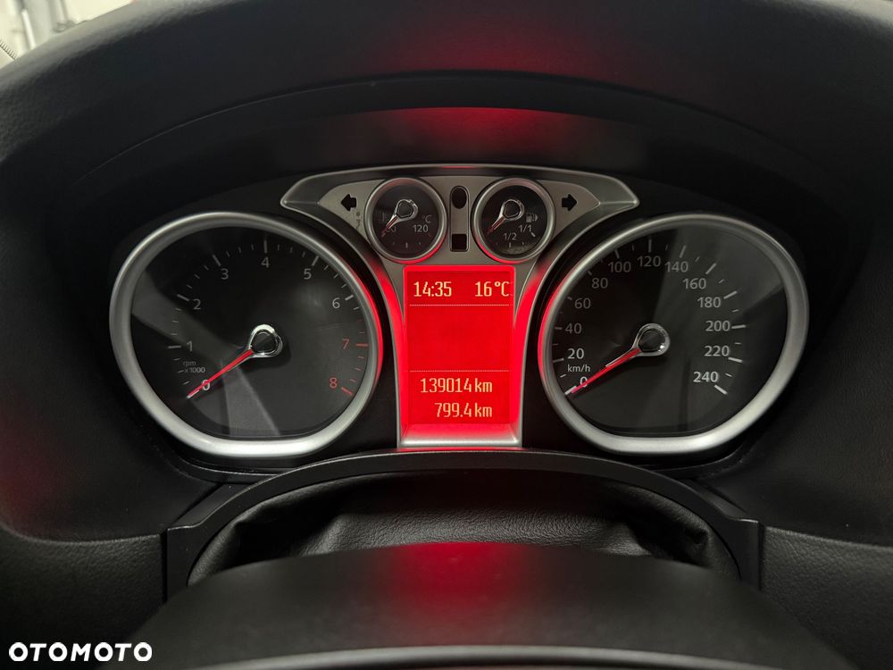 Ford Focus 1.6 16V Black Magic - 18