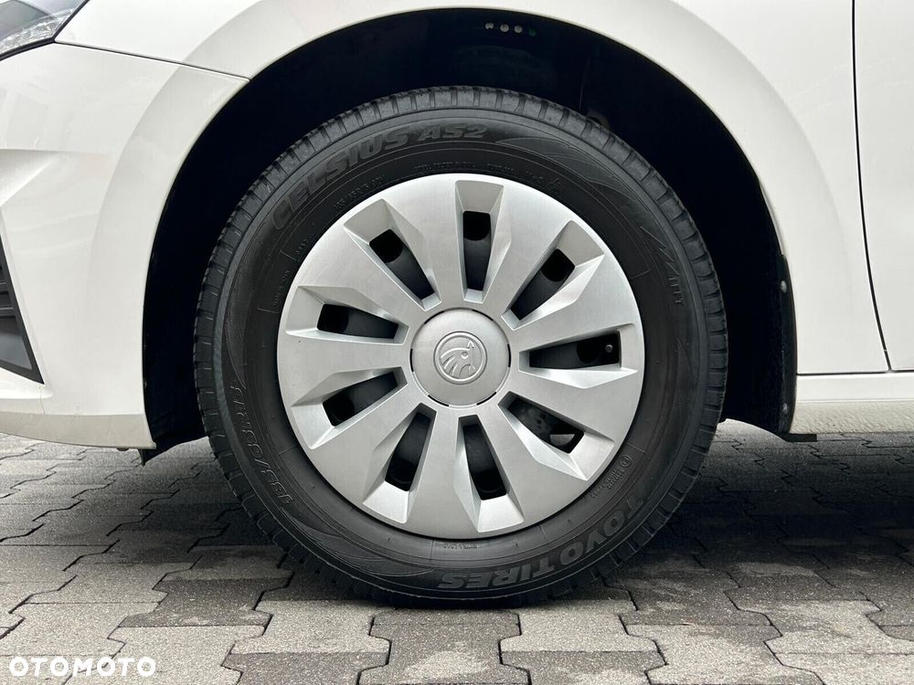 Skoda Fabia 1.0 Ambition - 35