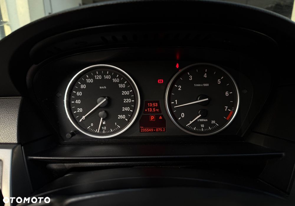 BMW Seria 5 - 11