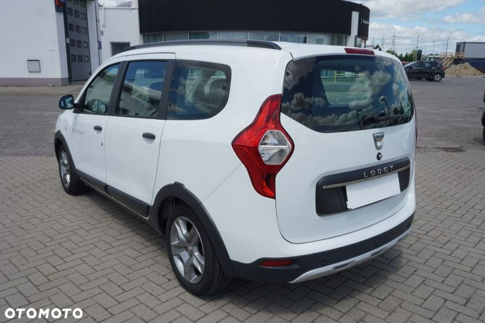 Dacia Lodgy 1.5 Blue dCi Comfort S&S - 4