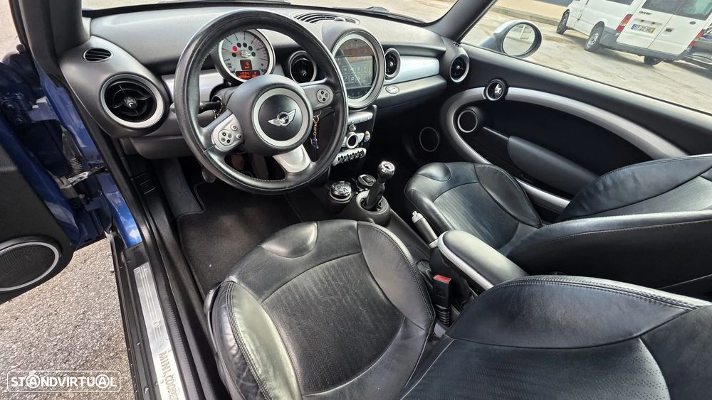 MINI 3 Portas Cooper D - 14