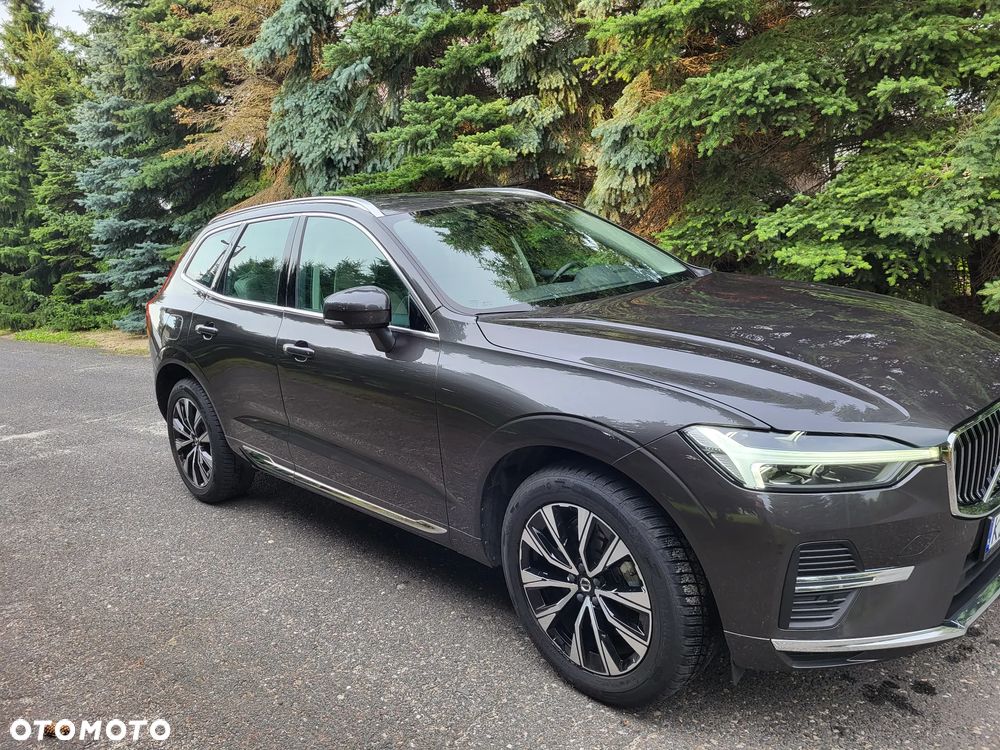 Volvo XC 60 B4 D AWD Plus Bright - 8