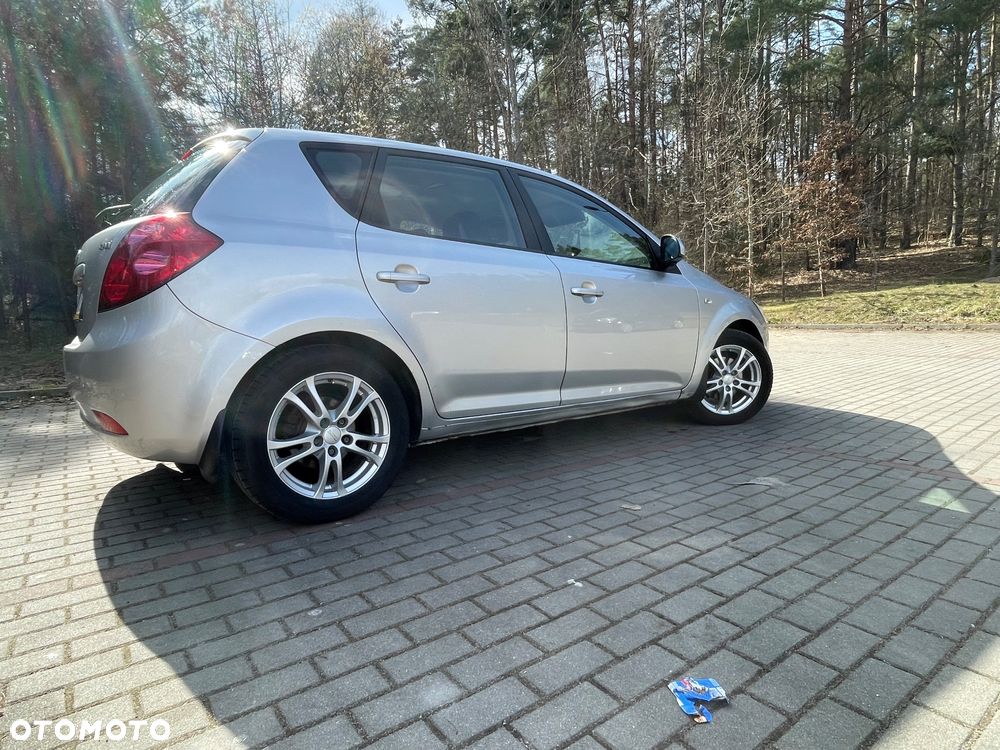 Kia Ceed 1.6 Crdi Comfort - 5