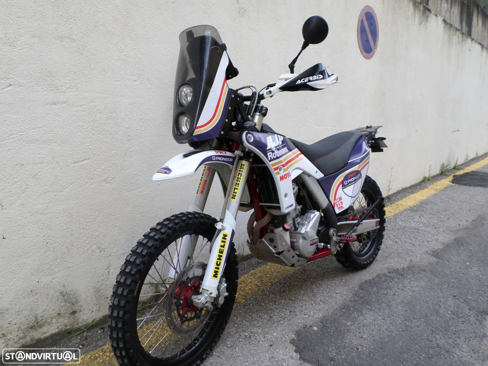AJP PR7 Adventure - 10