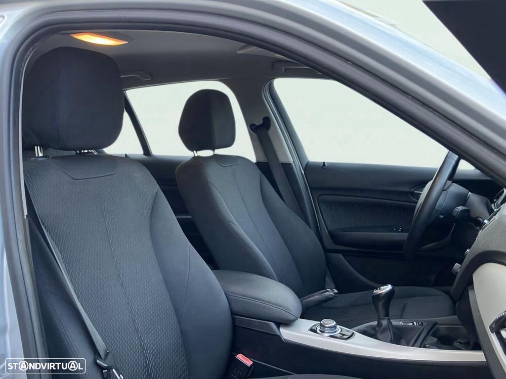 BMW 116 d EfficientDynamics - 12