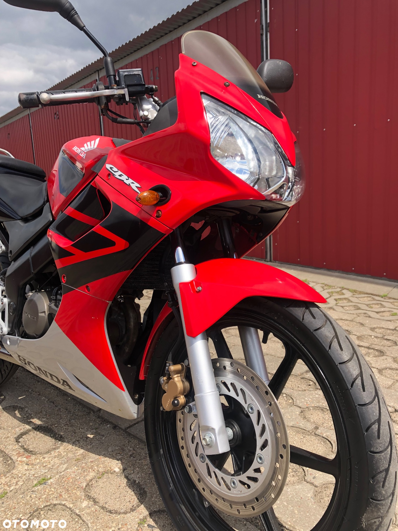 Honda CBR - 8