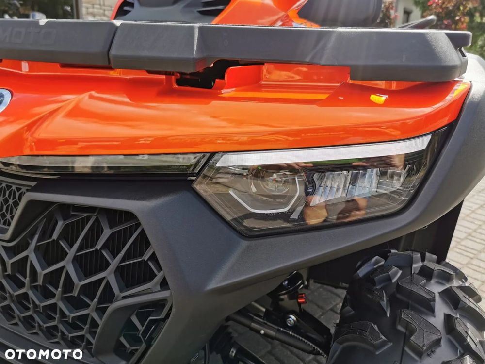 CFMoto CForce - 8