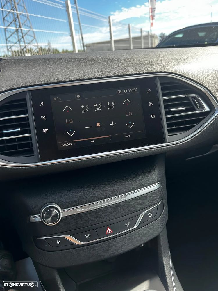 Peugeot 308 - 9