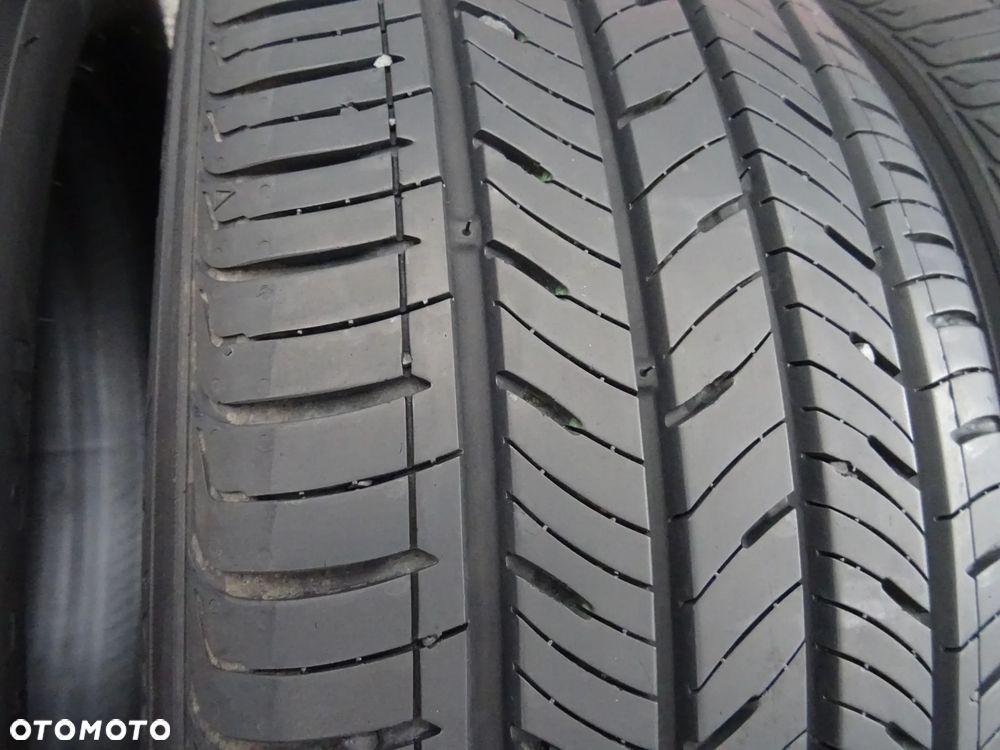 215/55/R17 94V Kumho SOLUS TA31+ - 4