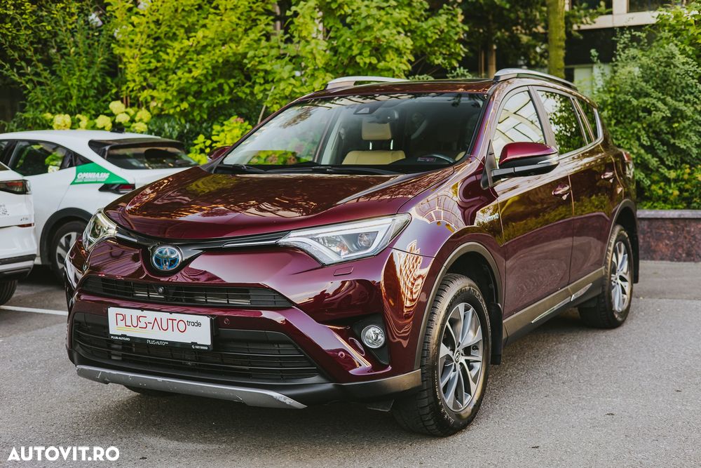 TOYOTA RAV4 2017 — imagine 3