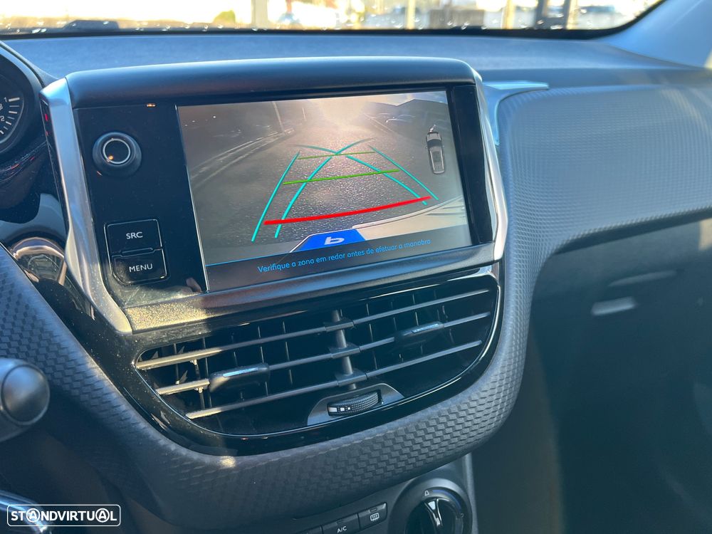 Peugeot 2008 1.2 PureTech Style - 5