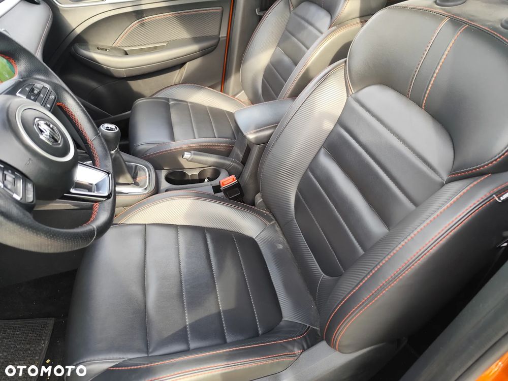 MG ZS 1.5 VTi-Tech Exclusive - 12