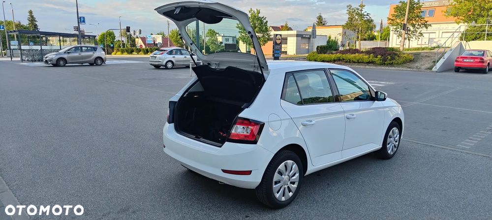 Skoda Fabia 1.0 MPI Ambition - 19