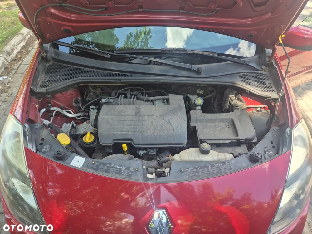 Renault Clio 1.2 16V Privilege - 20