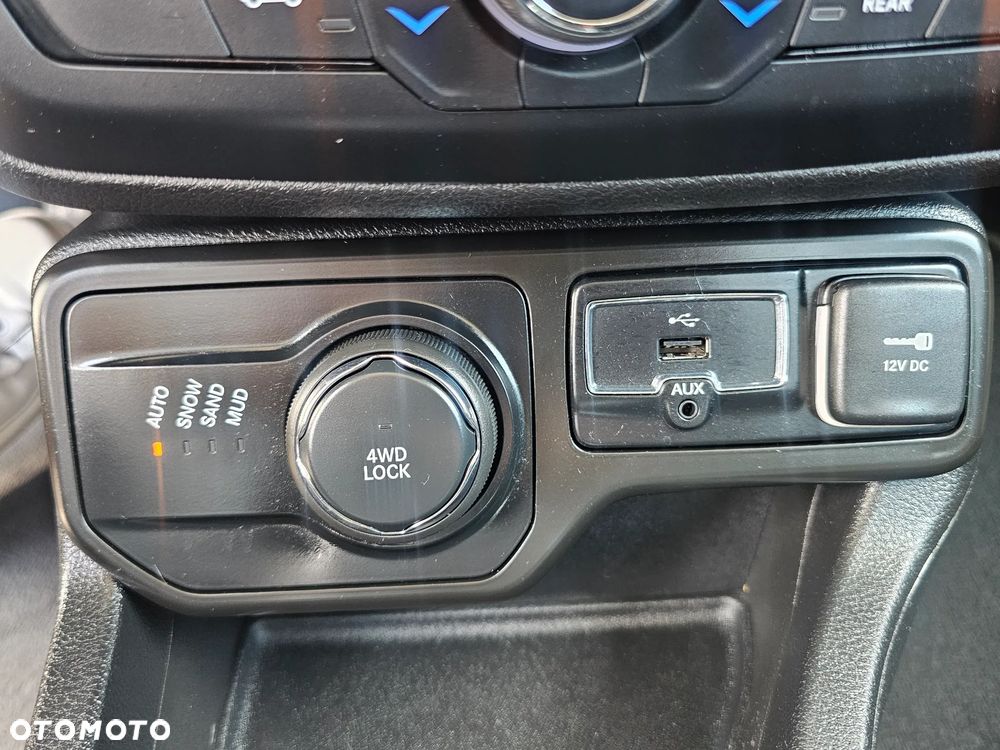 Jeep Renegade 1.4 MultiAir Active Drive Automatik Limited - 22