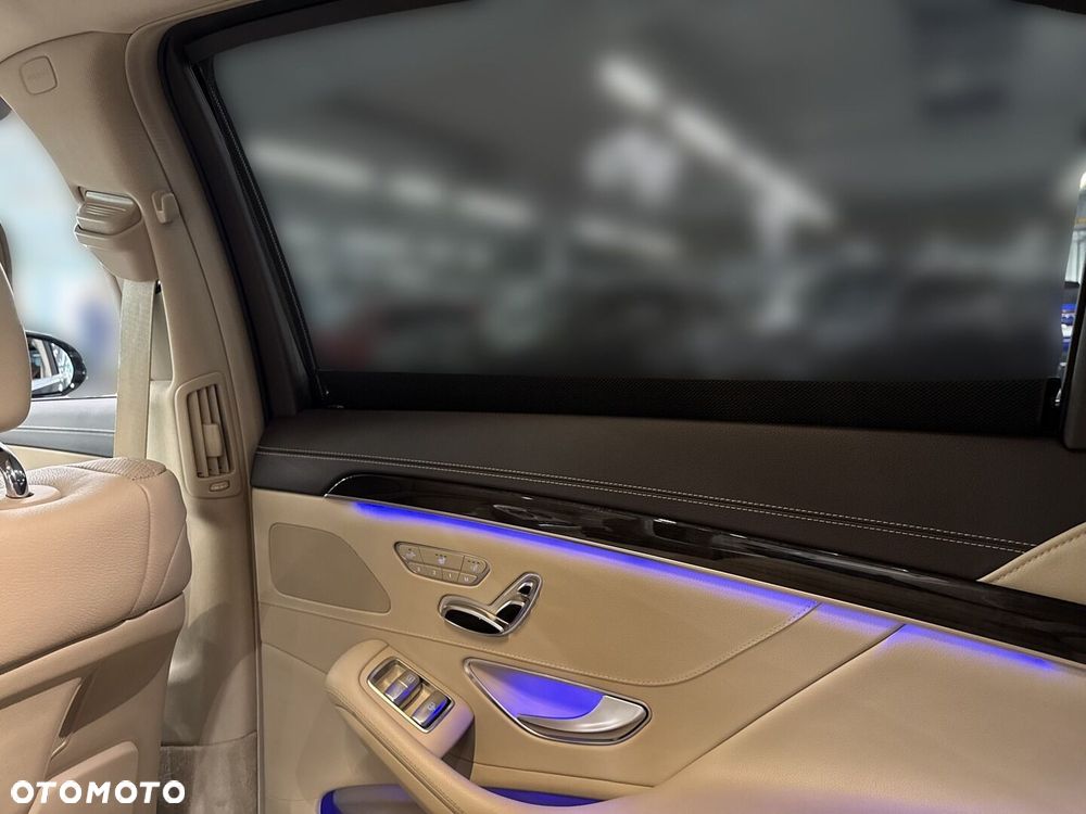 Mercedes-Benz Klasa S 500 4-Matic L 7G-TRONIC - 15