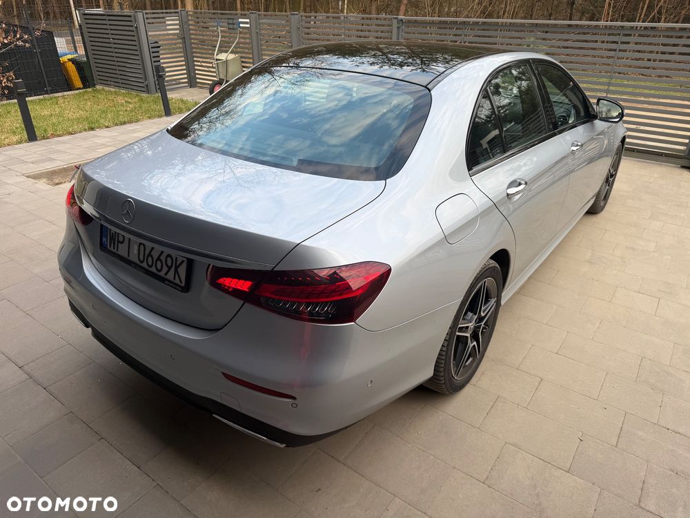 Mercedes-Benz Klasa E - 8