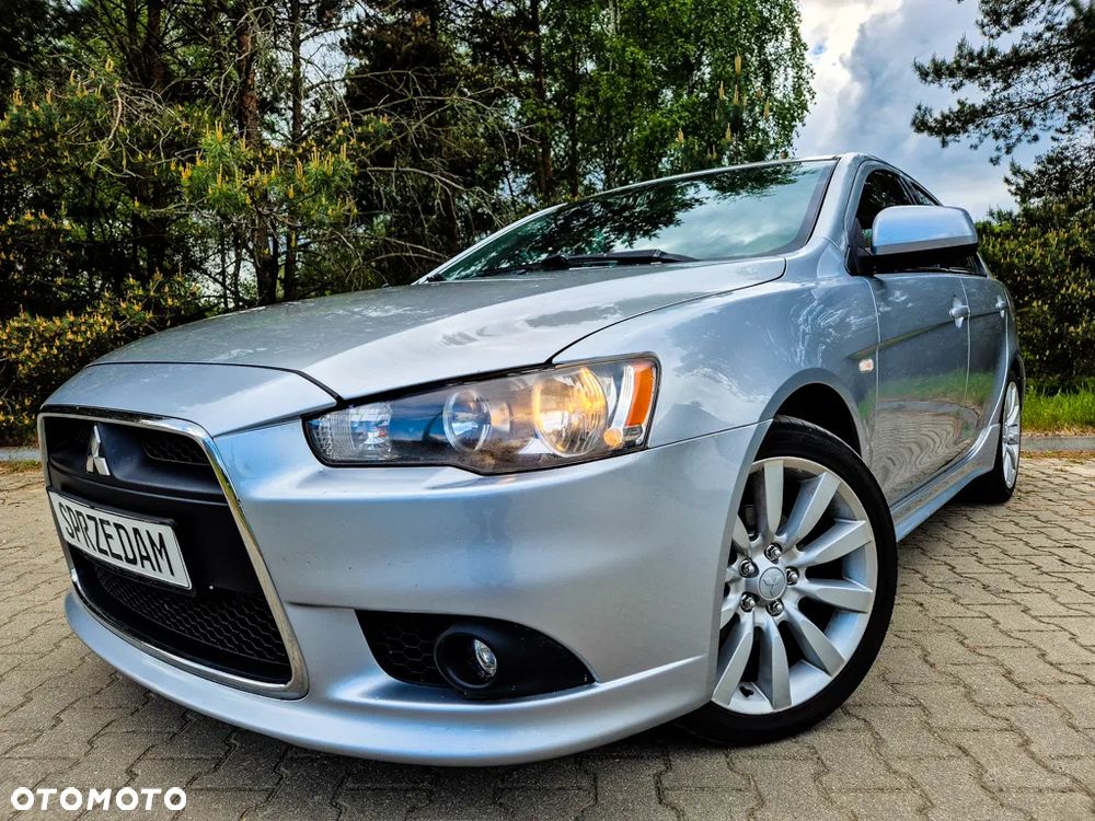 Mitsubishi Lancer 1.8 Intense - 2