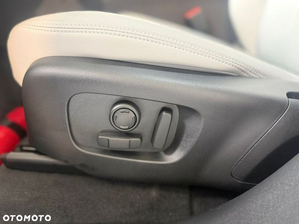 Land Rover Range Rover Velar - 13