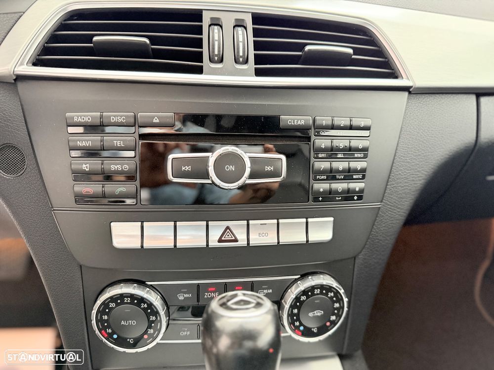 Mercedes-Benz C 220 CDI DPF (BlueEFFICIENCY) 7G-TRONIC - 12