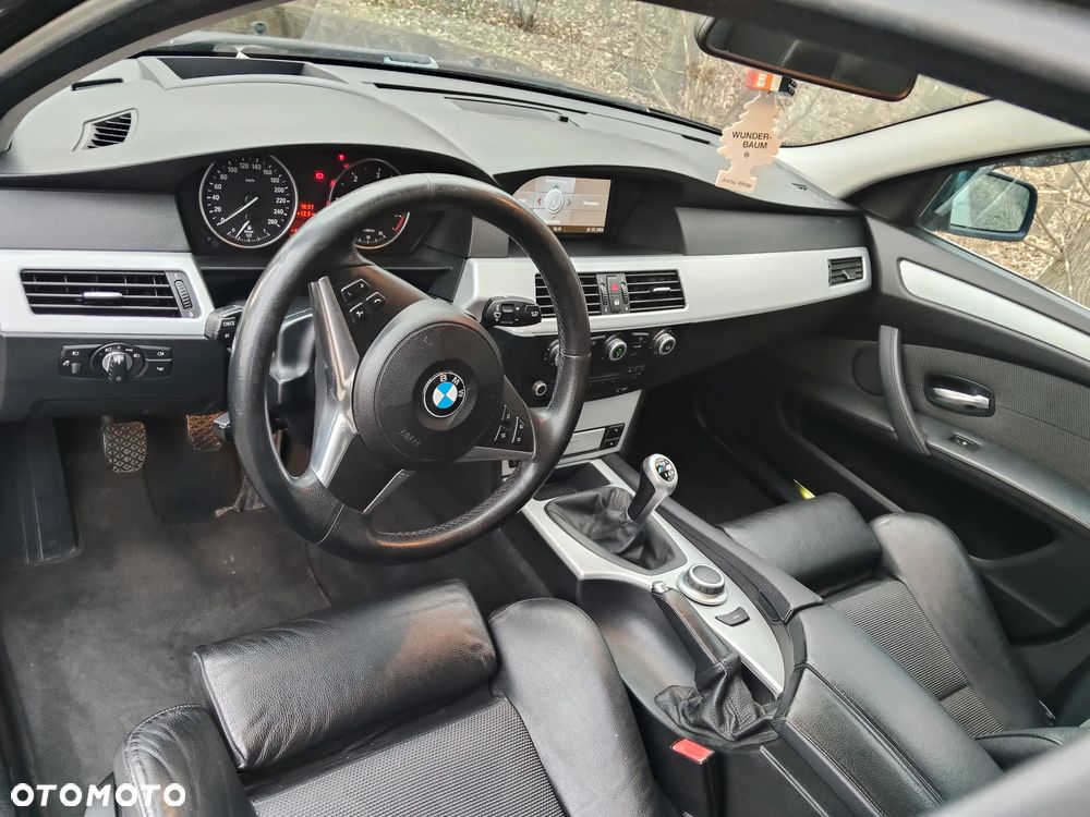 BMW Seria 5 530d Edition Lifestyle - 12