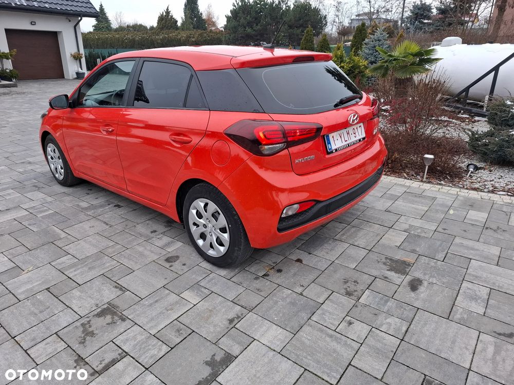 Hyundai i20 blue 1.2 Classic - 5