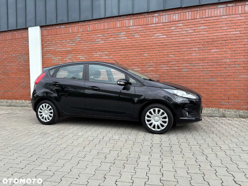 Ford Fiesta 1.25 Celebration - 5