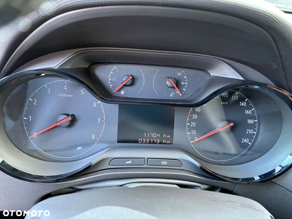 Opel Crossland X - 6