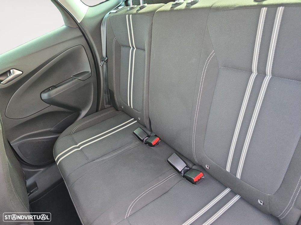 Opel Crossland 1.2 T Design & Tech - 13