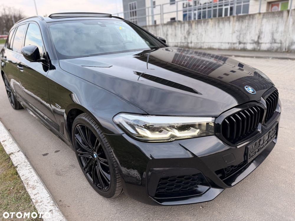 BMW Seria 5 530e xDrive M Sport sport - 16