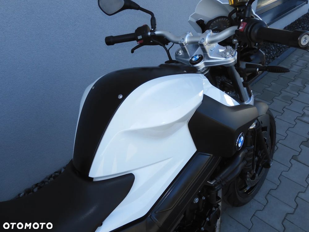 BMW F - 13