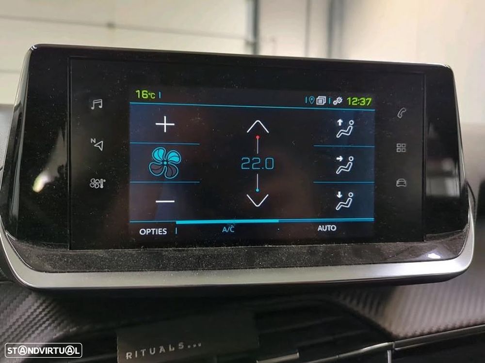 Peugeot e-2008 Active - 5